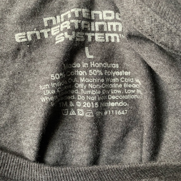 Men’s Grey Nintendo T-Shirt - Picture 3 of 3